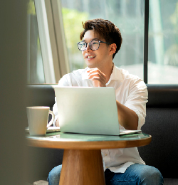 Bachelor of Business Administration (Hons) (ODL), Veritas